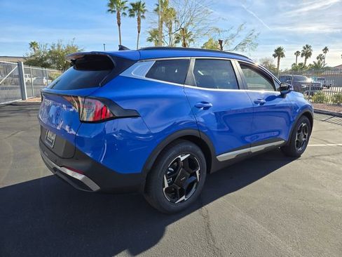 New 2026 Kia Sportage EX w/ EX Panorama Roof Package image 5