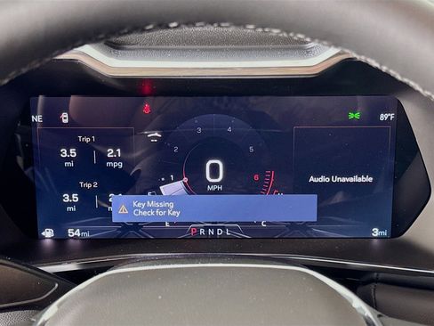 New 2025 GMC Canyon Elevation w/ Convenience Package image 13