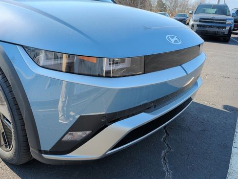 New 2026 Hyundai Ioniq 5 SEL image 24