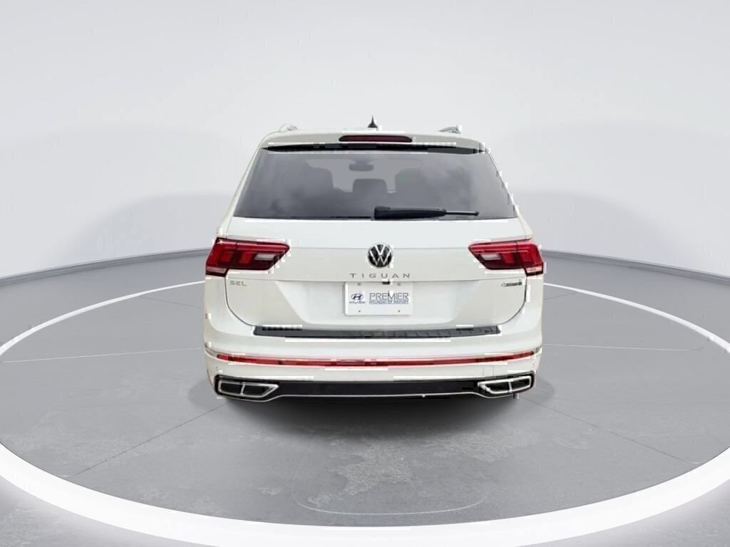 Used 2023 Volkswagen Tiguan SEL R-Line AWD/4WD image 7