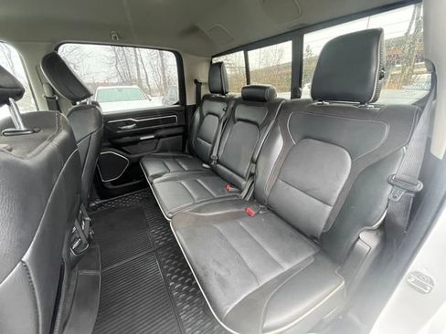 Used 2022 RAM 1500 Laramie AWD/4WD image 15