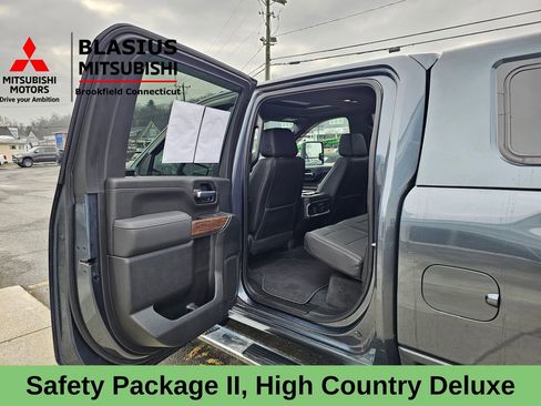 Used 2020 Chevrolet Silverado 2500 High Country w/ Z71 Off-Road Package image 16