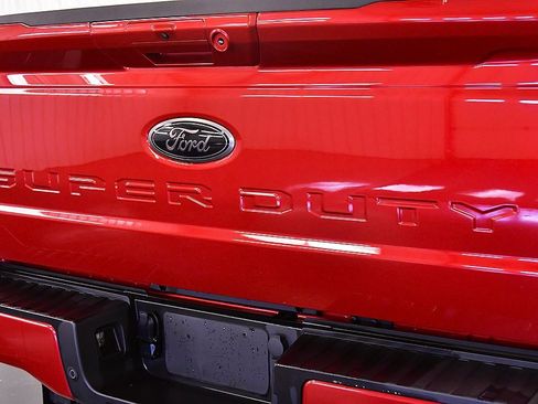 Used 2024 Ford F250 Lariat w/ Lariat Ultimate Package image 13