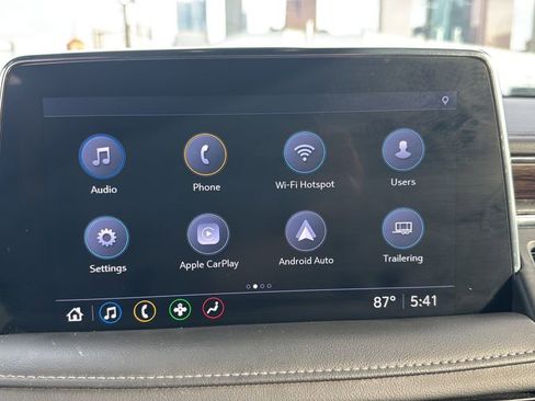 Used 2021 Chevrolet Tahoe Z71 w/ Luxury Package image 12