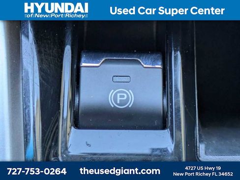 Used 2020 Subaru Outback Limited AWD/4WD image 32