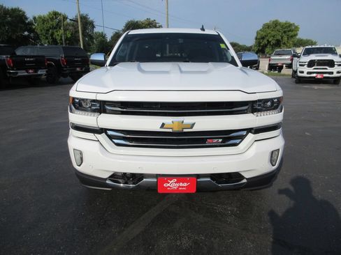 Used 2017 Chevrolet Silverado 1500 LTZ Z71 w/ LTZ Plus Package AWD/4WD image 13