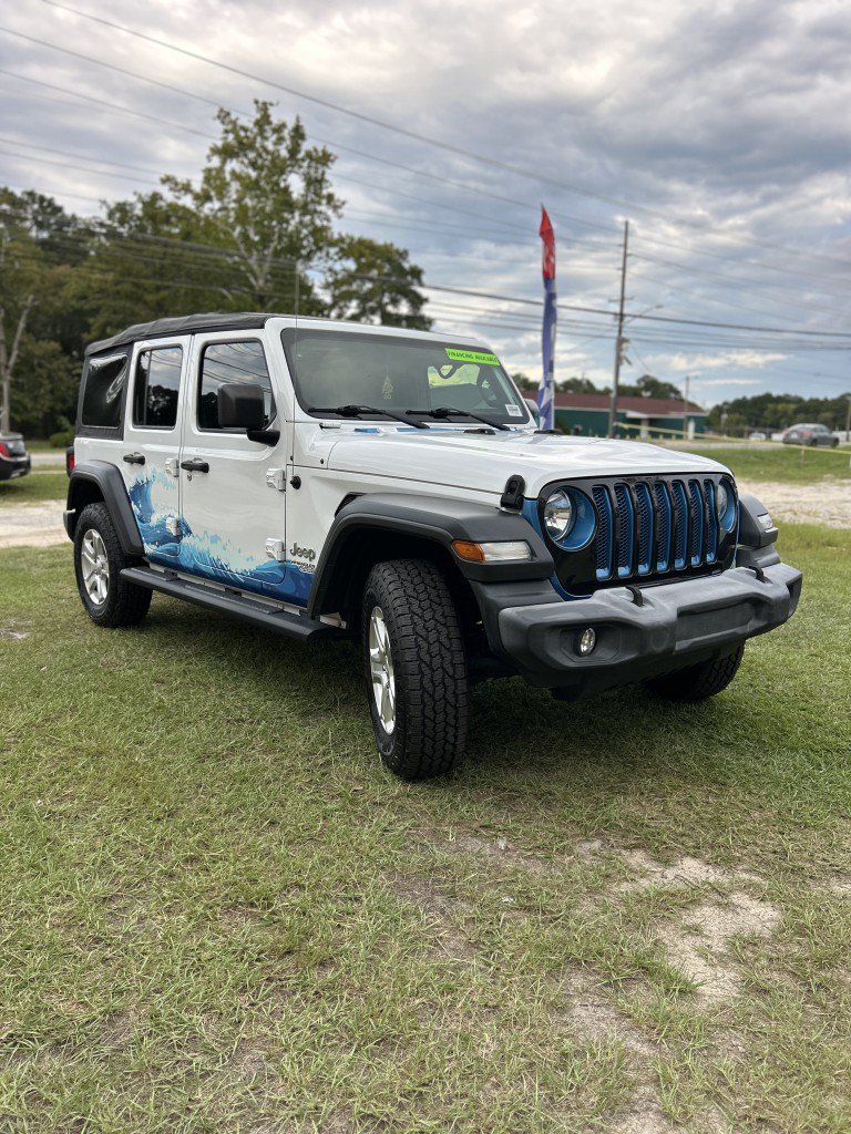 Used 2018 Jeep Wrangler Unlimited Sport AWD/4WD image 2