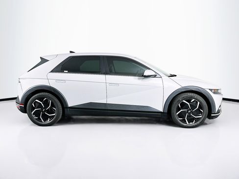 Used 2024 Hyundai Ioniq 5 SE RWD image 10