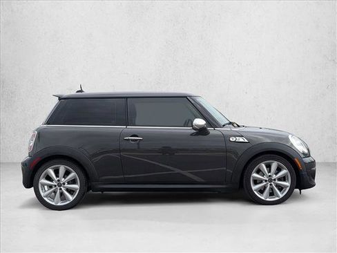 Used 2013 MINI Cooper S image 4