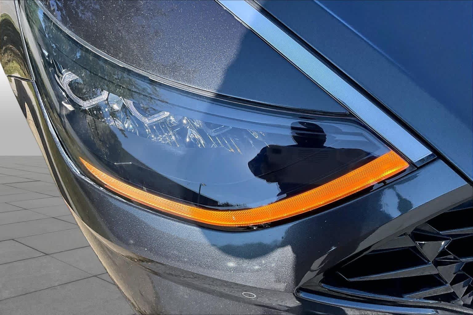 Used 2022 Hyundai Sonata Limited FWD image 25