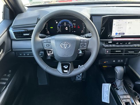 New 2026 Toyota Camry SE Nightshade image 13