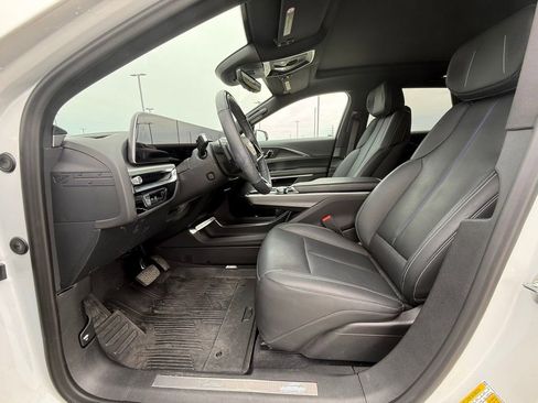 Certified 2024 Cadillac Lyriq Luxury w/ LPO, Floor Liner Package AWD/4WD image 30