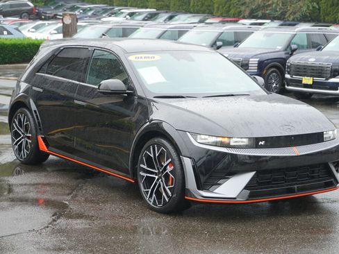Used 2025 Hyundai Ioniq 5 N AWD/4WD image 3