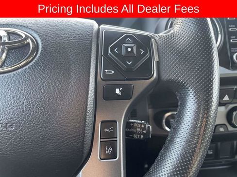 Used 2021 Toyota Tacoma TRD Off-Road AWD/4WD image 27