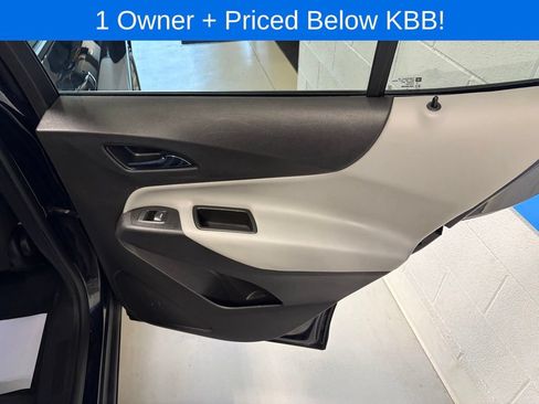 Used 2021 Chevrolet Equinox LS w/ LS Convenience Package AWD/4WD image 19
