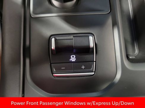 Used 2022 GMC Sierra 1500 Denali Ultimate AWD/4WD image 16