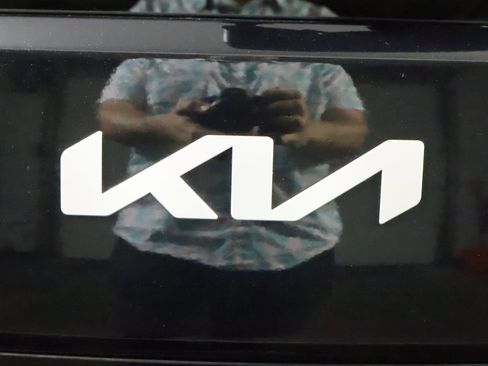 Used 2024 Kia Soul LX w/ Option Group 015 image 14