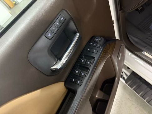 Used 2018 GMC Sierra 1500 Denali image 9