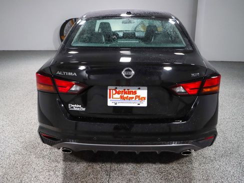 Used 2021 Nissan Altima 2.5 SR image 8