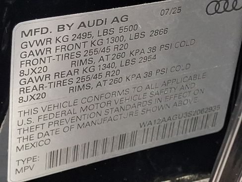 Certified 2025 Audi Q5 Premium w/ Premium Plus AWD/4WD image 27