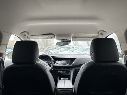 Used 2023 Buick Envision Essence image 8