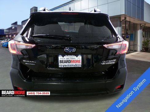 Used 2025 Subaru Outback Premium w/ Popular Package #1A image 5