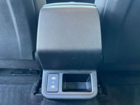 Used 2025 Kia K4 LXS image 24