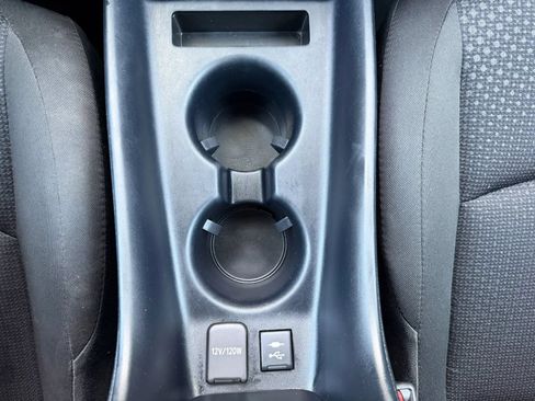 Used 2020 Toyota Prius LE FWD image 22