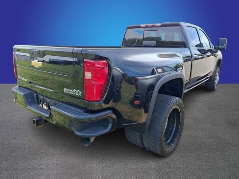Used 2023 Chevrolet Silverado 3500 High Country image 4