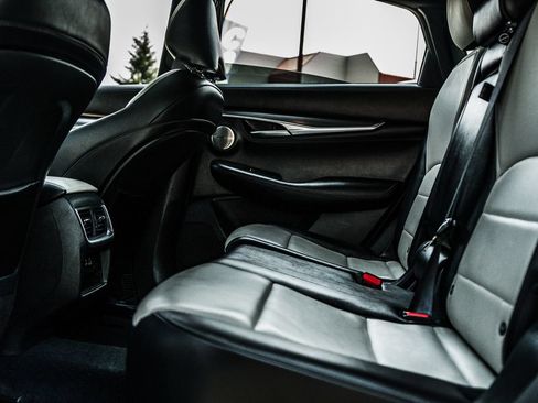 Used 2023 INFINITI QX55 Essential AWD/4WD image 32