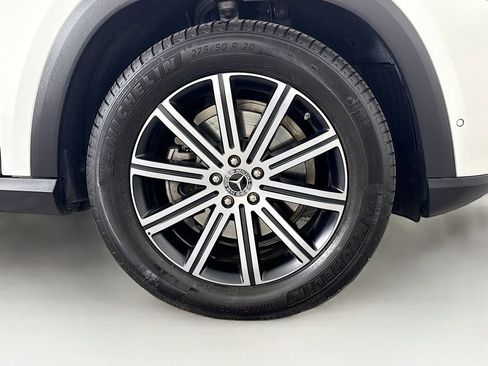 Certified 2025 Mercedes-Benz GLE 350 4MATIC image 33