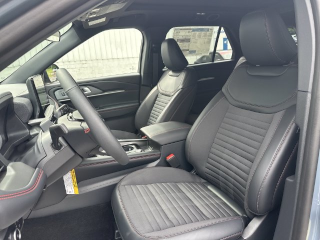 New 2026 Ford Explorer ST-Line AWD/4WD image 16