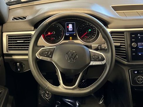 Used 2021 Volkswagen Atlas Cross Sport SE image 20