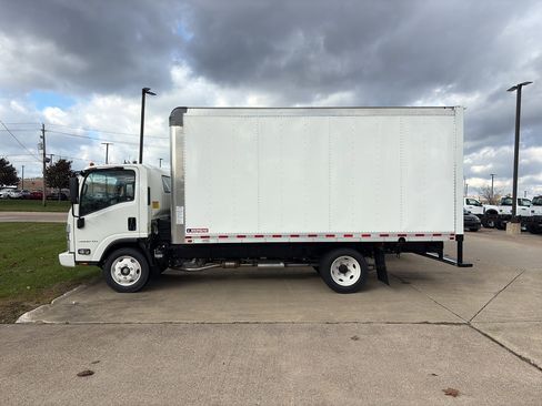 New 2025 Chevrolet Low Cab Forward 5500XG image 4