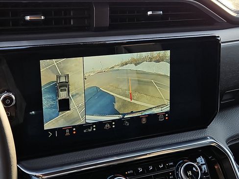 Certified 2024 GMC Sierra 1500 Denali w/ Technology Package image 18