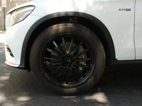 Used 2019 Mercedes-Benz GLC 43 AMG 4MATIC image 14