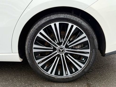 Used 2021 Mercedes-Benz CLA 250 4MATIC image 18