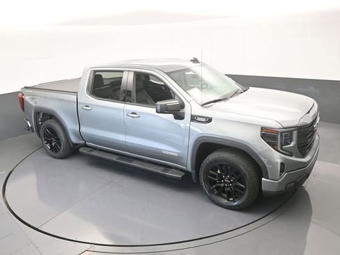 Used 2023 GMC Sierra 1500 Elevation w/ LPO, Elevation Black Package image 60