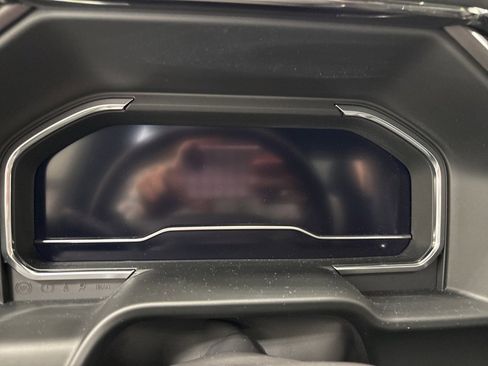 Used 2024 GMC Sierra 1500 AT4X image 36