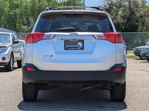 Used 2013 Toyota RAV4 LE AWD/4WD image 11