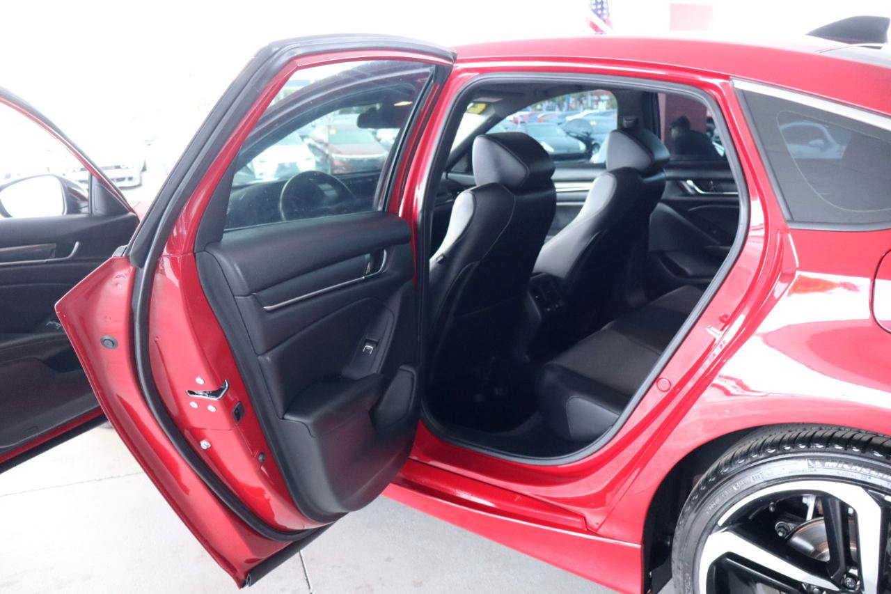 Used 2021 Honda Accord Sport image 32