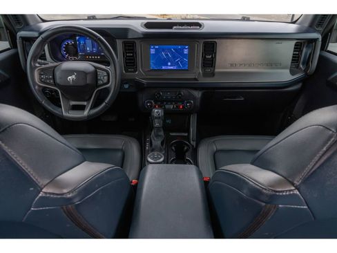 Used 2023 Ford Bronco Outer Banks image 12