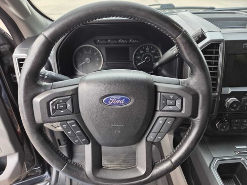 Used 2018 Ford F150 XLT w/ Equipment Group 302A Luxury AWD/4WD image 13