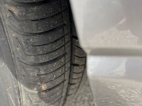 Used 2025 Volkswagen Jetta Sport image 14