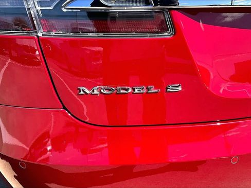 Used 2018 Tesla Model S 75D image 9