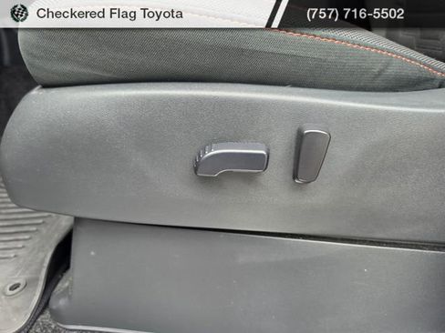 Used 2023 Nissan Frontier PRO-4X w/ Pro Convenience Package AWD/4WD image 19