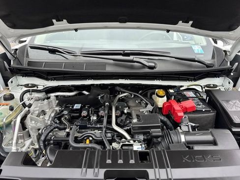 Used 2025 Nissan Kicks SV w/ Illumination Package image 21