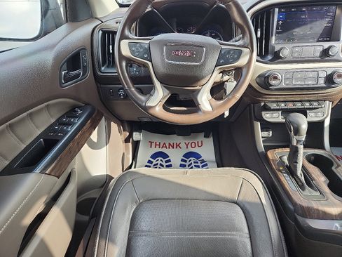 Used 2022 GMC Canyon Denali image 10