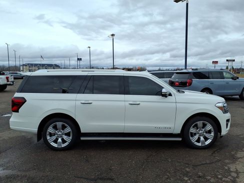 Used 2023 Ford Expedition Max Platinum image 7