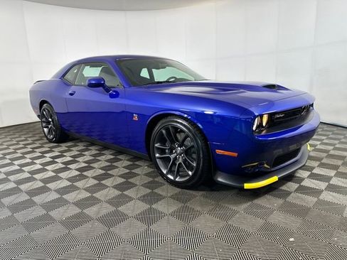 Used 2022 Dodge Challenger R/T Scat Pack image 2
